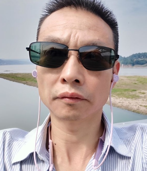 猪哥哥的第二张照片--商丘相亲服务中心