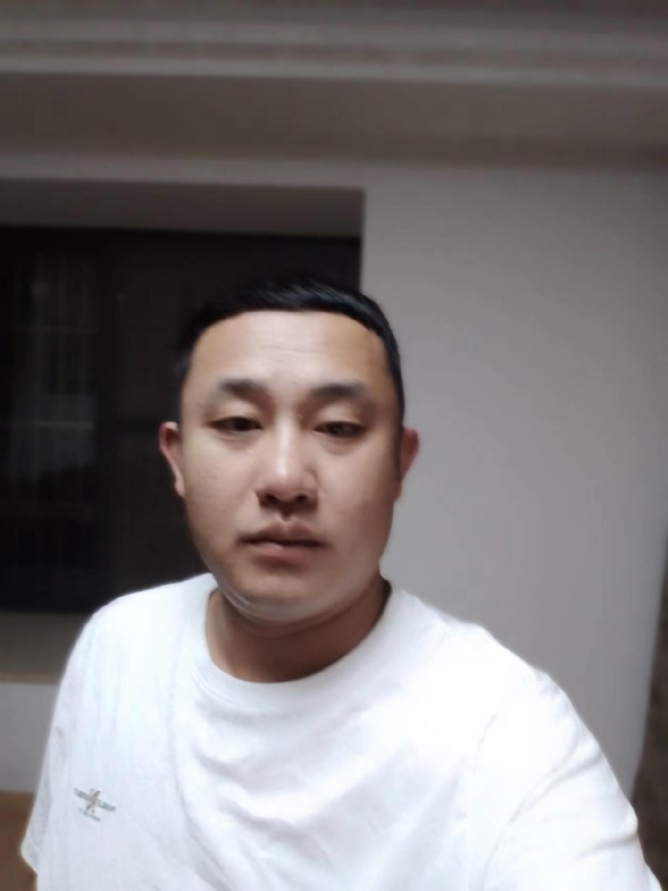 魔尊的第一张照片--商丘相亲服务中心