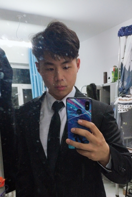 景湛的第一张照片--商丘相亲服务中心