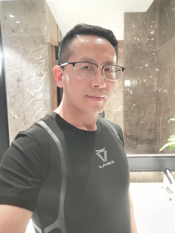 燕青的第一张照片--商丘相亲服务中心