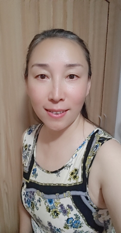 晓琴的第二张照片--商丘相亲服务中心