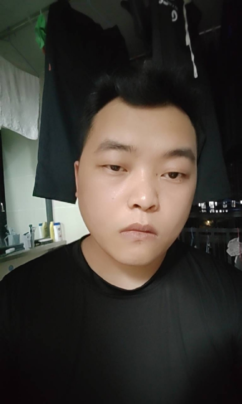 pu往事随风的第一张照片--商丘相亲服务中心
