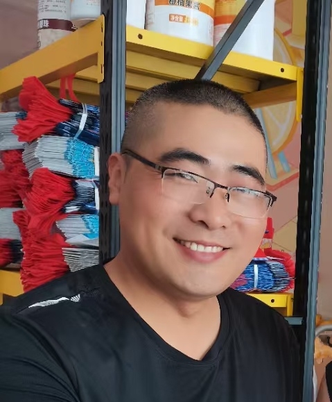乐陶陶的第一张照片--商丘相亲服务中心