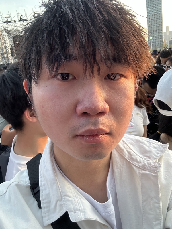 会修电脑的小杨的第一张照片--商丘相亲服务中心