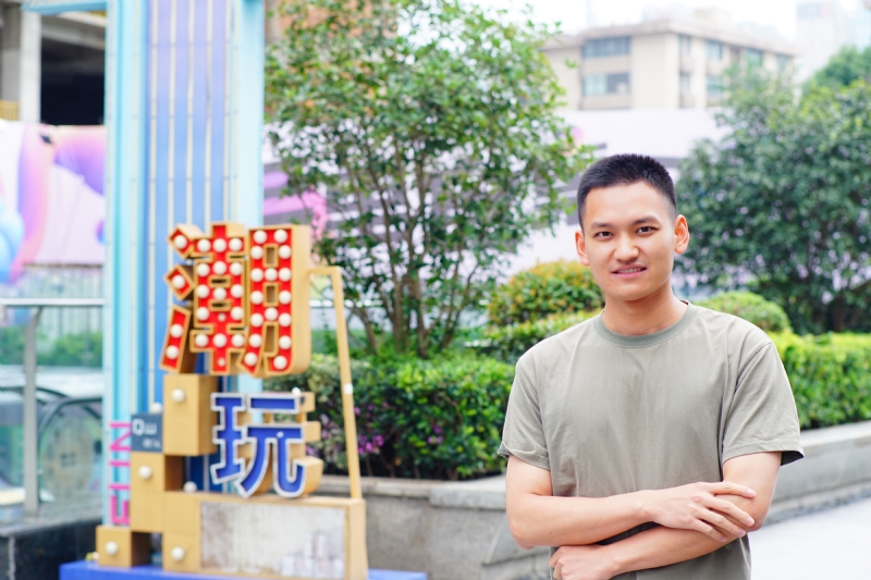 陌上烟雨的第一张照片--商丘相亲服务中心