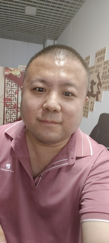 漫步星辰的第一张照片--商丘相亲服务中心
