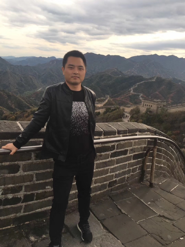海阔天空的第一张照片--商丘相亲服务中心