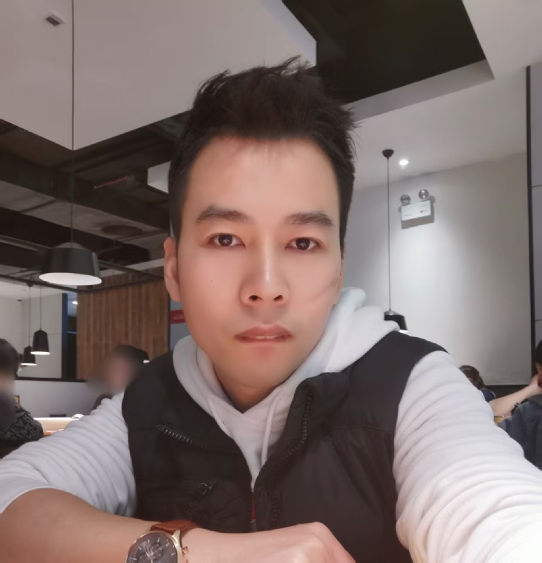思明的第一张照片--商丘相亲服务中心