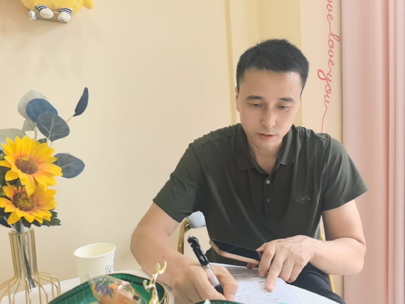 笑看一切的第二张照片--商丘相亲服务中心