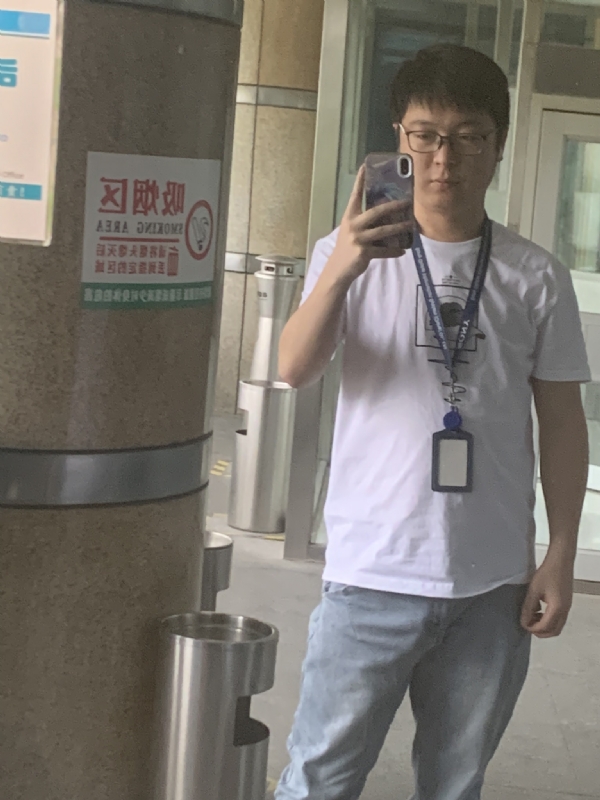 潜伏的第一张照片--商丘相亲服务中心