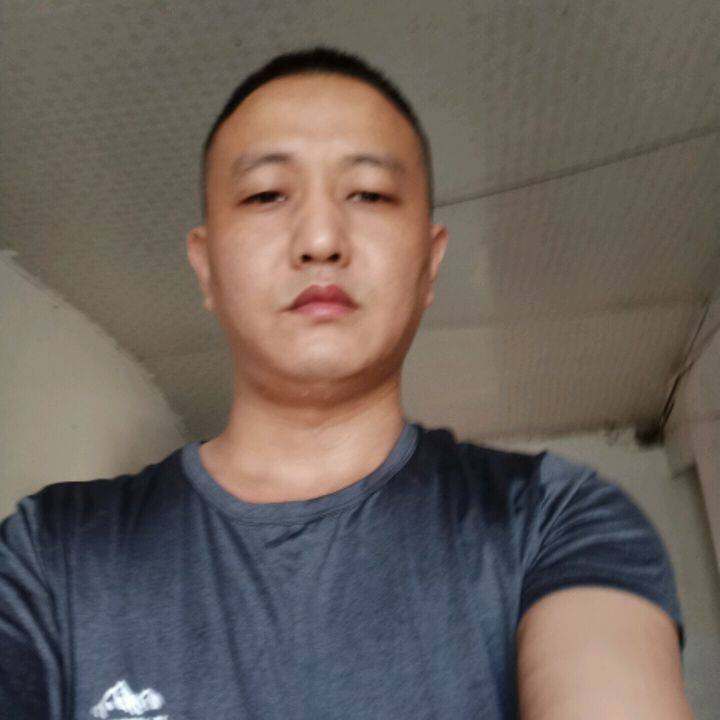 大庆小丁的第一张照片--商丘相亲服务中心