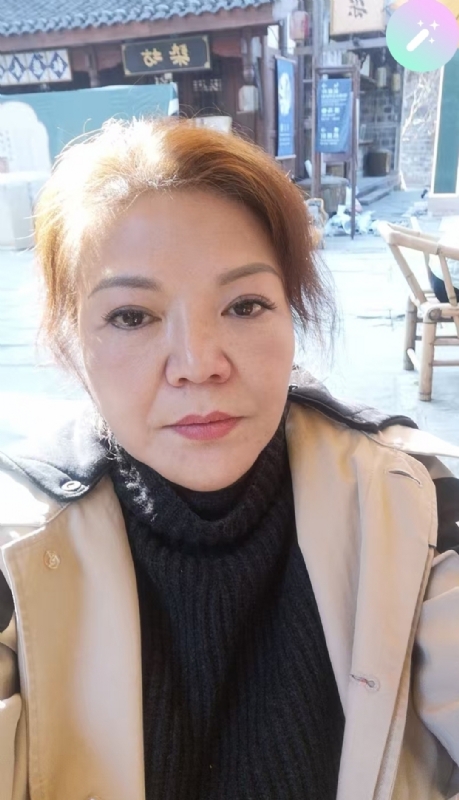 宛霞的第二张照片--商丘相亲服务中心
