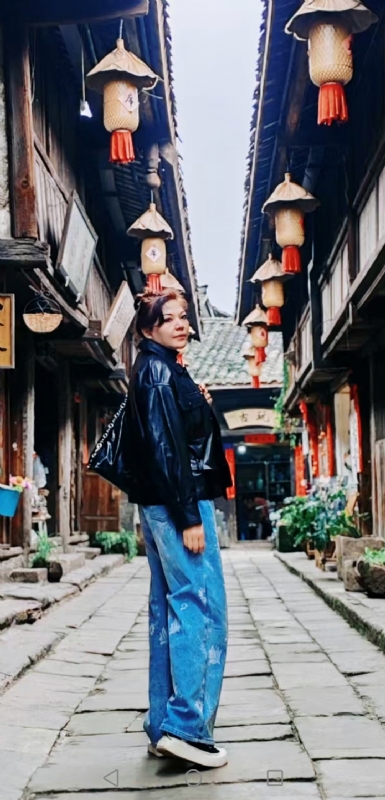 宛霞的第五张照片--商丘相亲服务中心