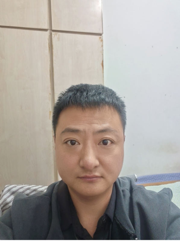 追爱大叔的第一张照片--商丘相亲服务中心