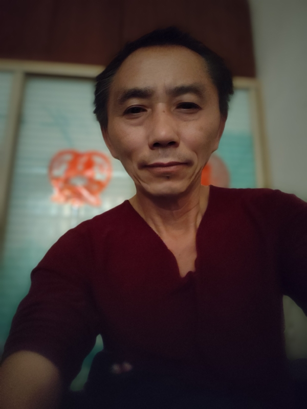 有你不辜单的第一张照片--商丘相亲服务中心