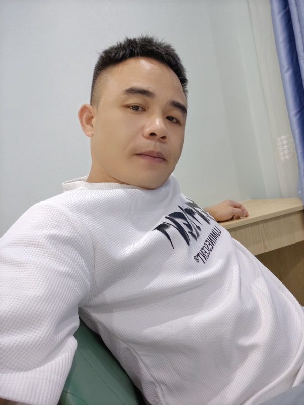 下一站的我的第二张照片--商丘相亲服务中心