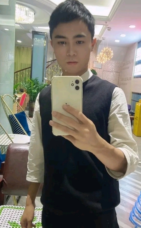 小叶的第一张照片--商丘相亲服务中心