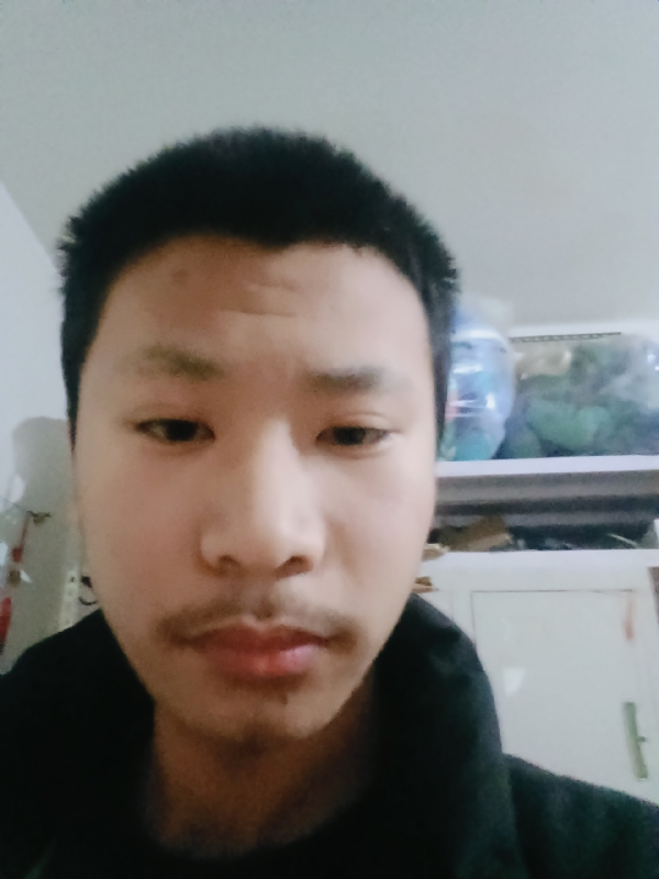 g未成年的第一张照片--商丘相亲服务中心