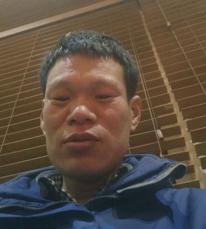 爱你在心口难开的第一张照片--商丘相亲服务中心