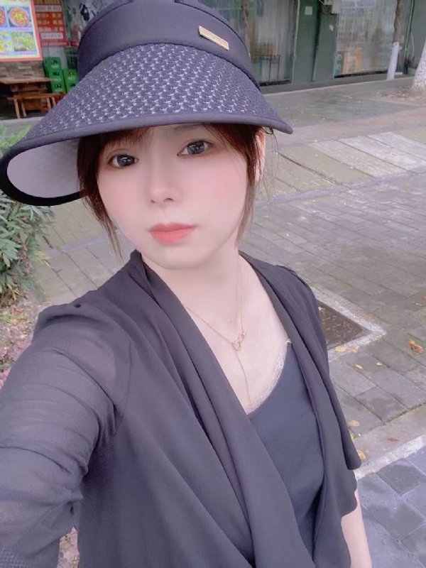 敏宝的第三张照片--商丘相亲服务中心