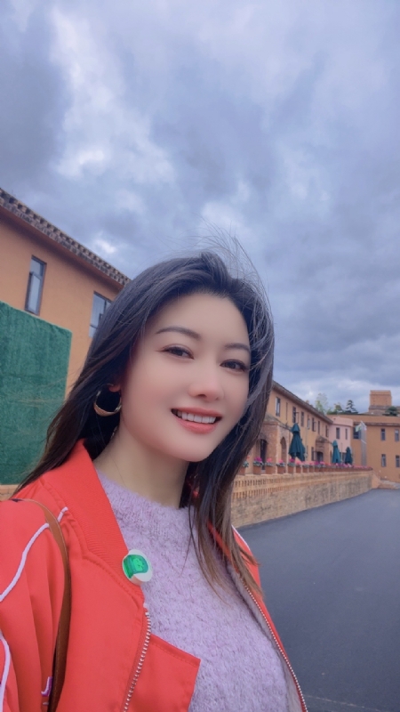 安妮的第一张照片--商丘相亲服务中心