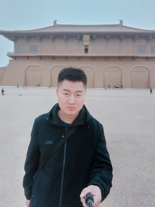 放肆的青春的第一张照片--商丘相亲服务中心