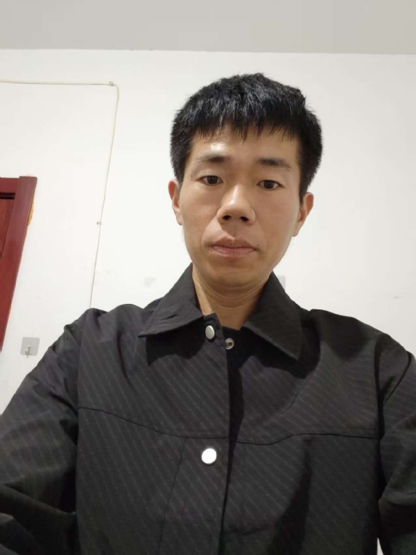 京东小哥的第一张照片--商丘相亲服务中心