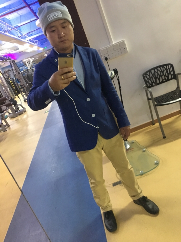 王逵的第一张照片--商丘相亲服务中心