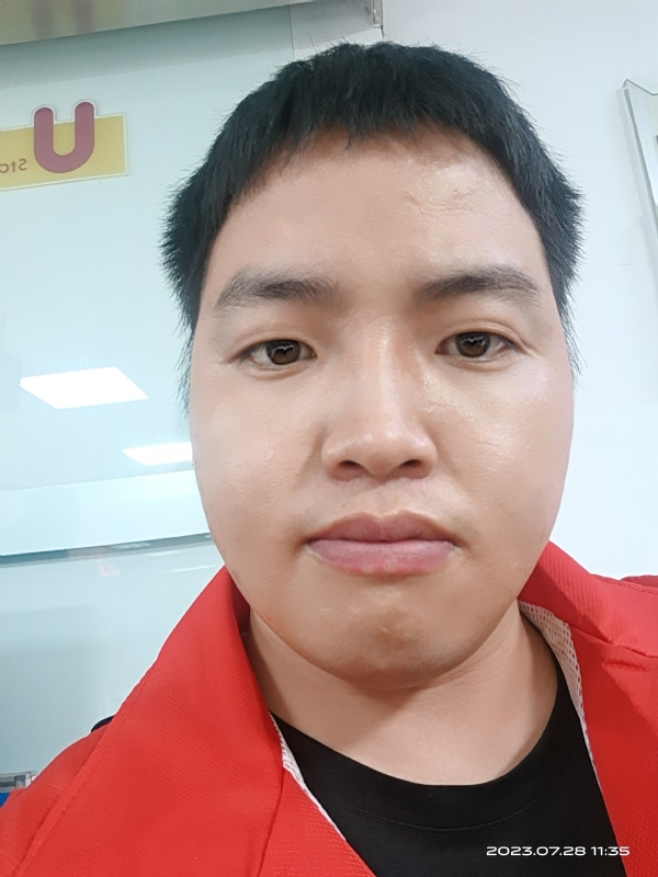 匆忙的第二张照片--商丘相亲服务中心