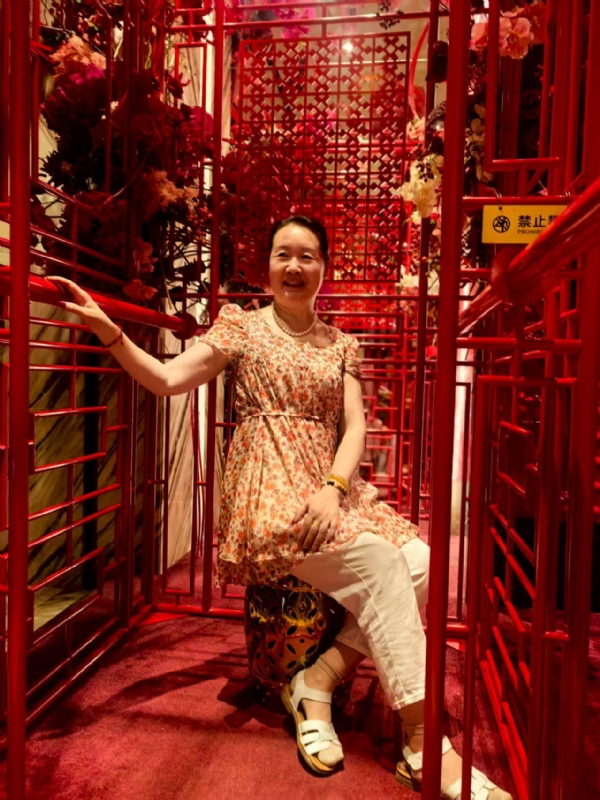 夜莺的第六张照片--商丘相亲服务中心