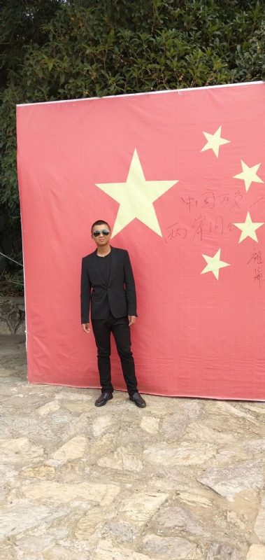 奔腾的小乌鸦的第一张照片--商丘相亲服务中心