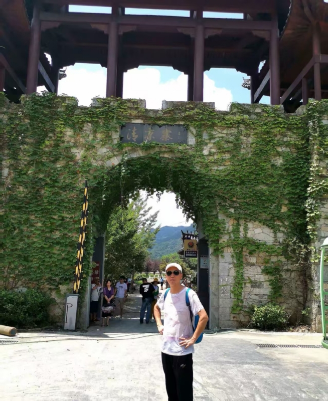 品心人的第一张照片--商丘相亲服务中心