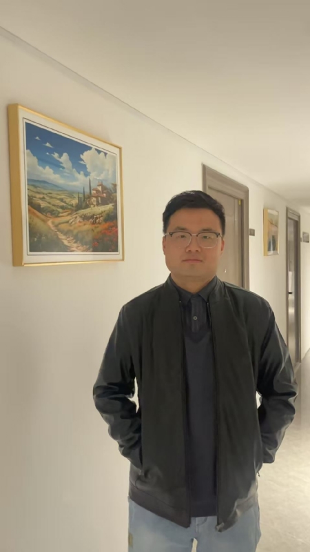 半瓶子的第一张照片--商丘相亲服务中心