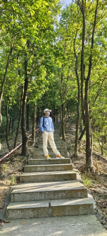 书衣的第三张照片--商丘相亲服务中心