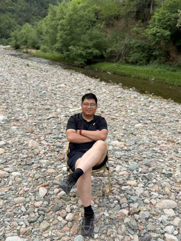 杨先生的第二张照片--商丘相亲服务中心
