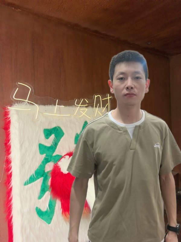 寻光的第一张照片--商丘相亲服务中心